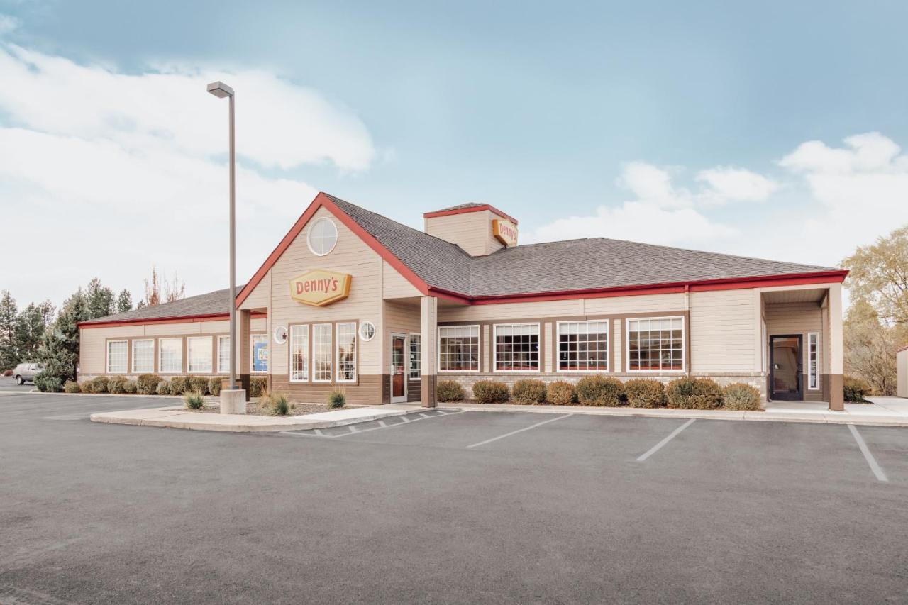 Best Western PLUS Peppertree Airport Inn Airway Heights Exterior foto
