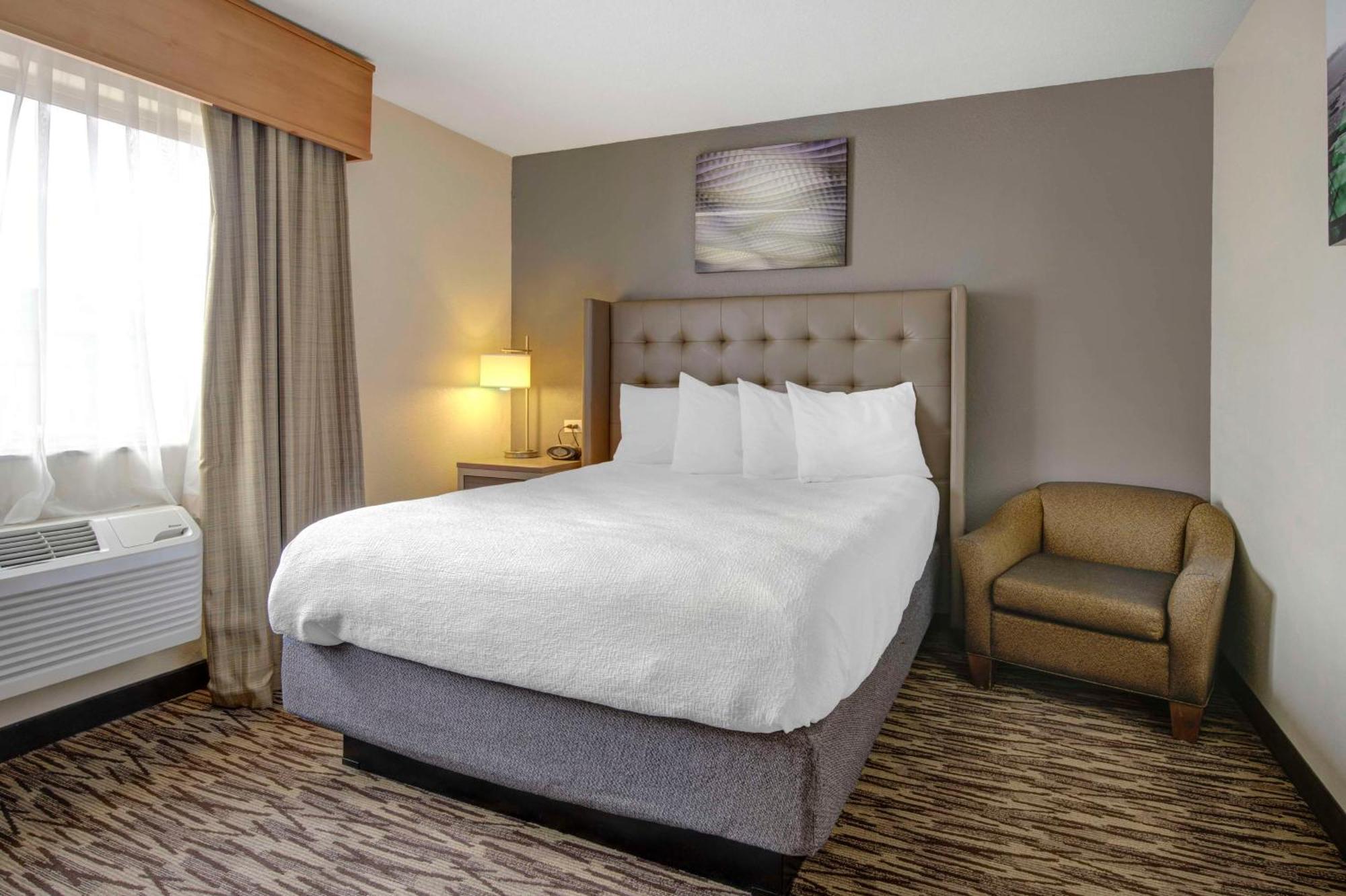 Best Western PLUS Peppertree Airport Inn Airway Heights Exterior foto