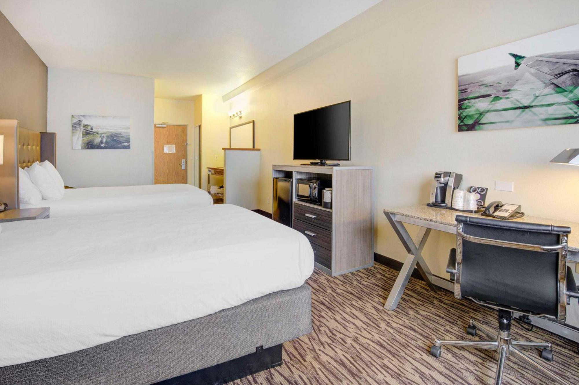 Best Western PLUS Peppertree Airport Inn Airway Heights Exterior foto