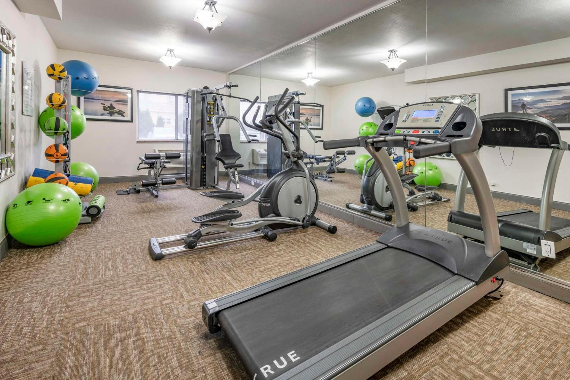 Best Western PLUS Peppertree Airport Inn Airway Heights Exterior foto
