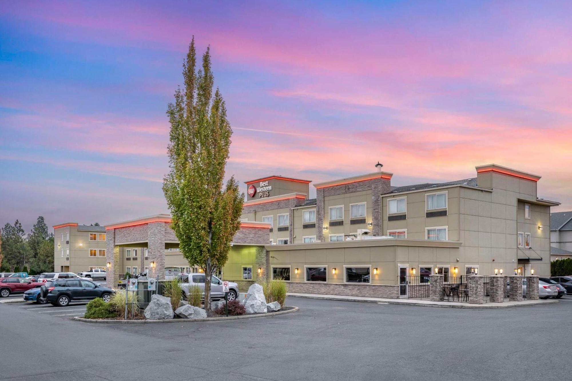 Best Western PLUS Peppertree Airport Inn Airway Heights Exterior foto